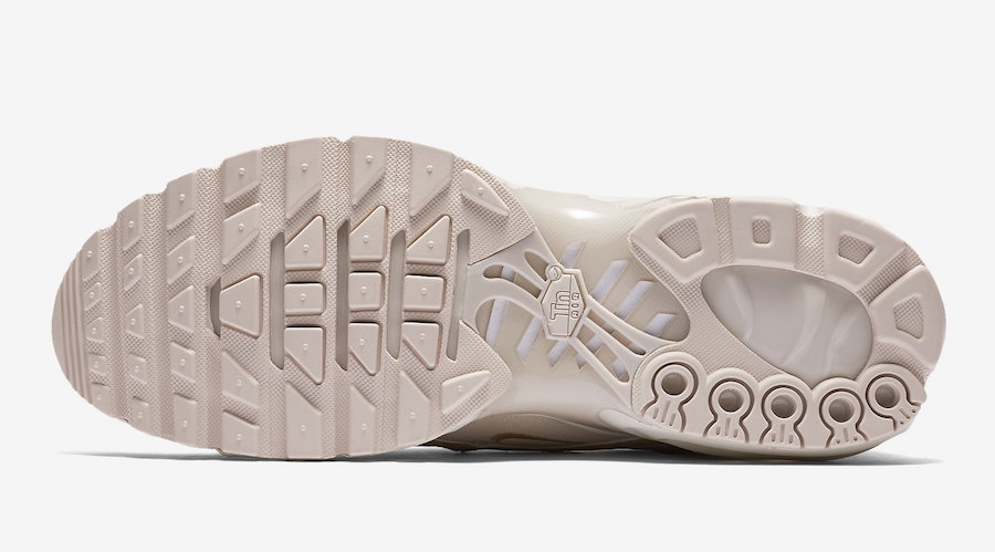 nike air max 97/plus light orewood brown/ rattan-string nike air max 97/plus light orewood brown/ rattan-string