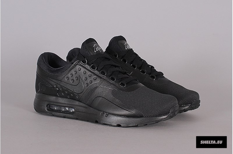 air max zero triple black