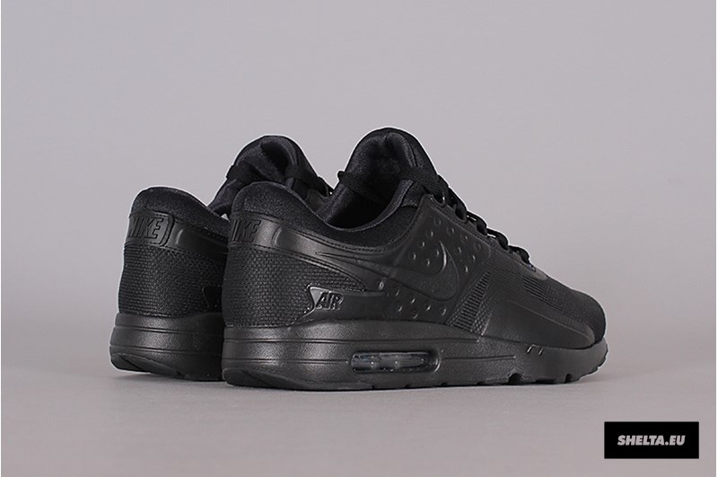 air max ld zero triple black