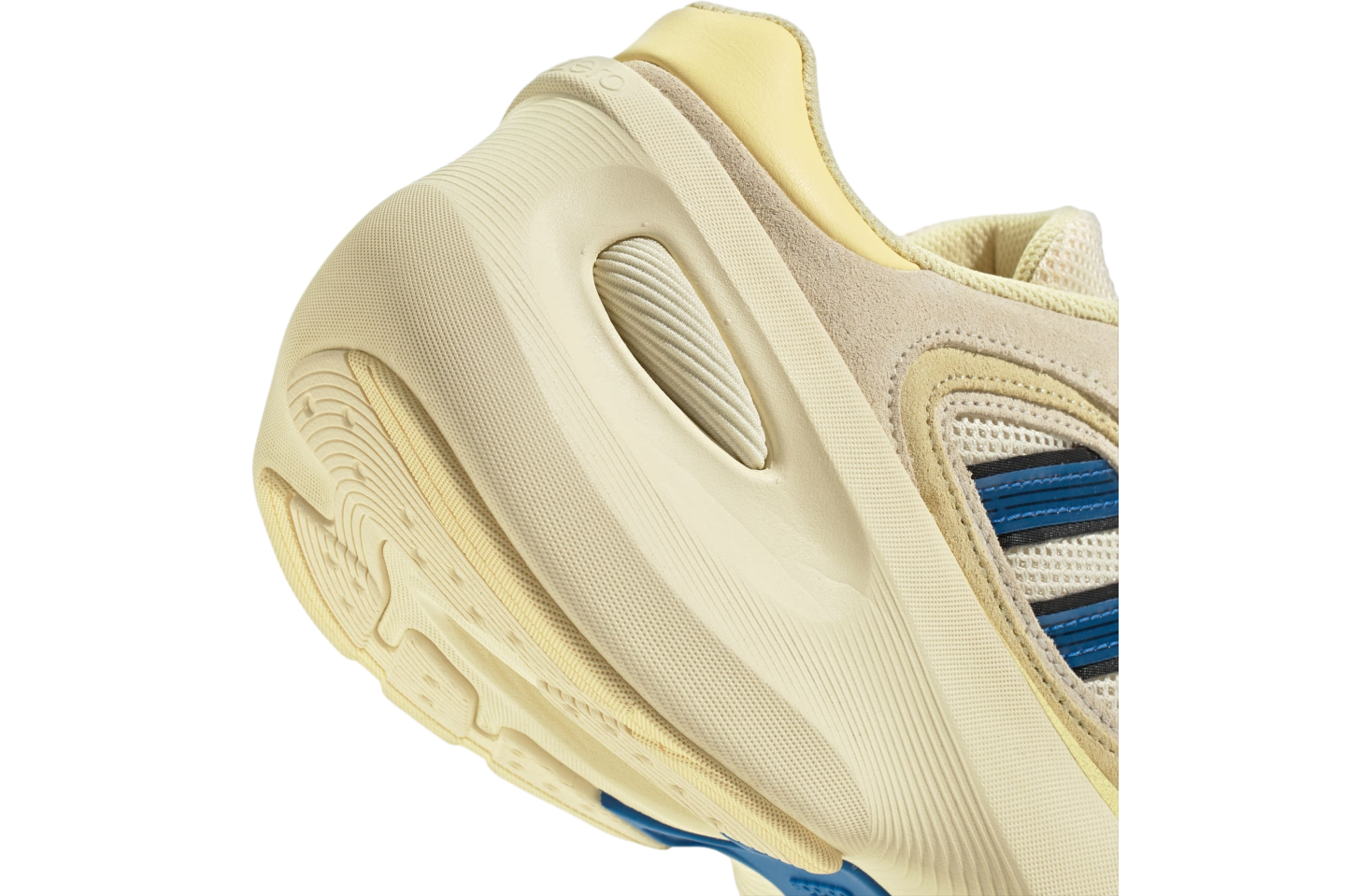 Adidas Adizero Goukana Warm Vanilla / Blue Bird