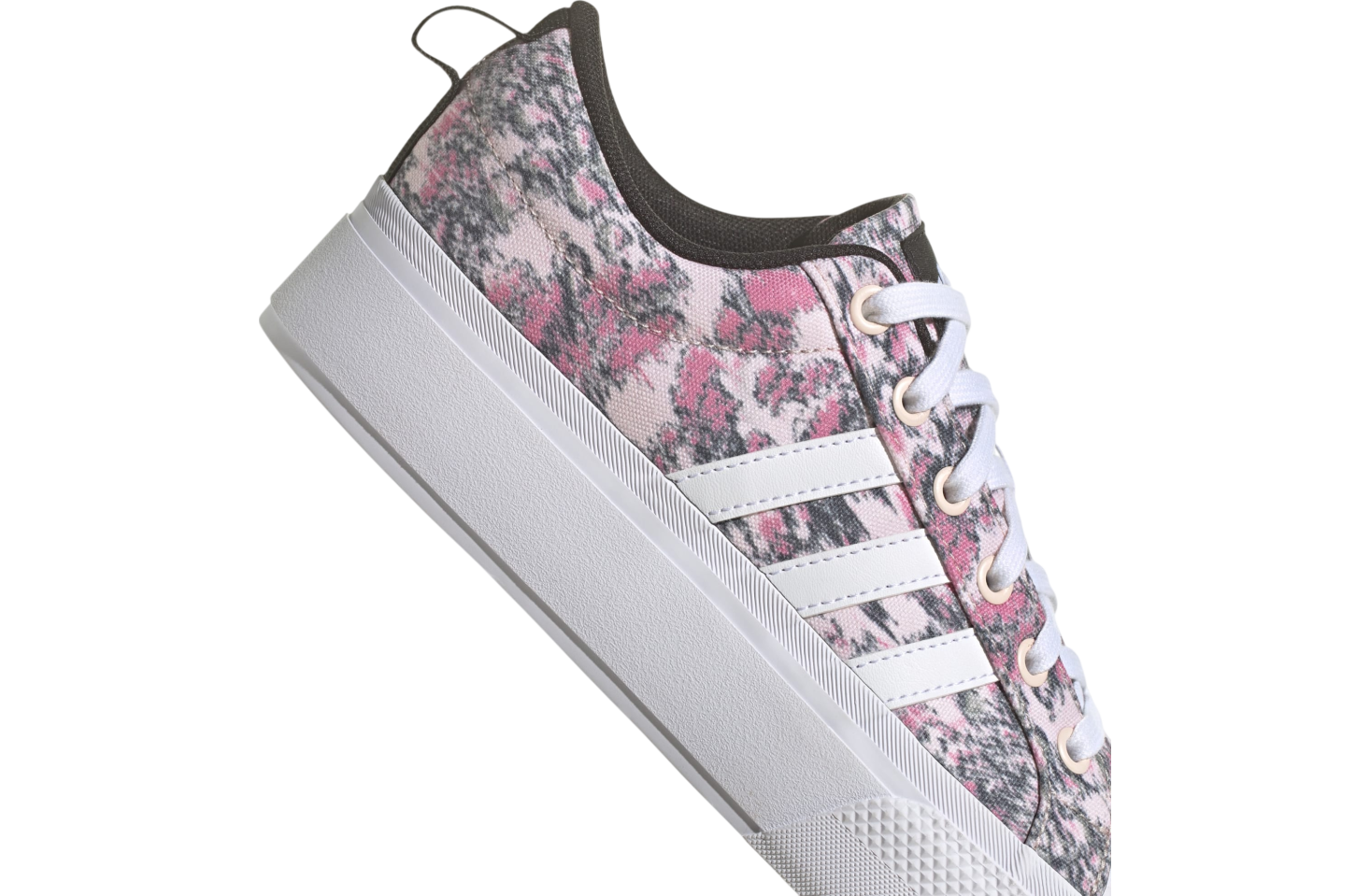 Adidas Bravada 2.0 Platform WMNS Cloud White / Wonder Quartz