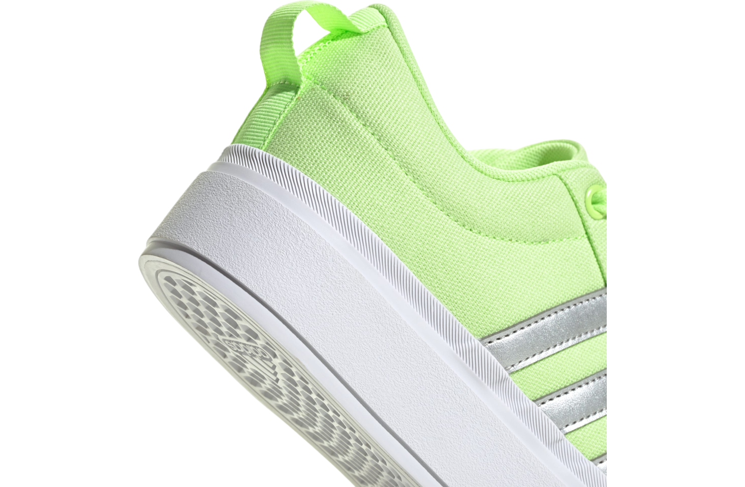 Adidas Bravada 2.0 Platform WMNS Green Spark / Silver Metallic