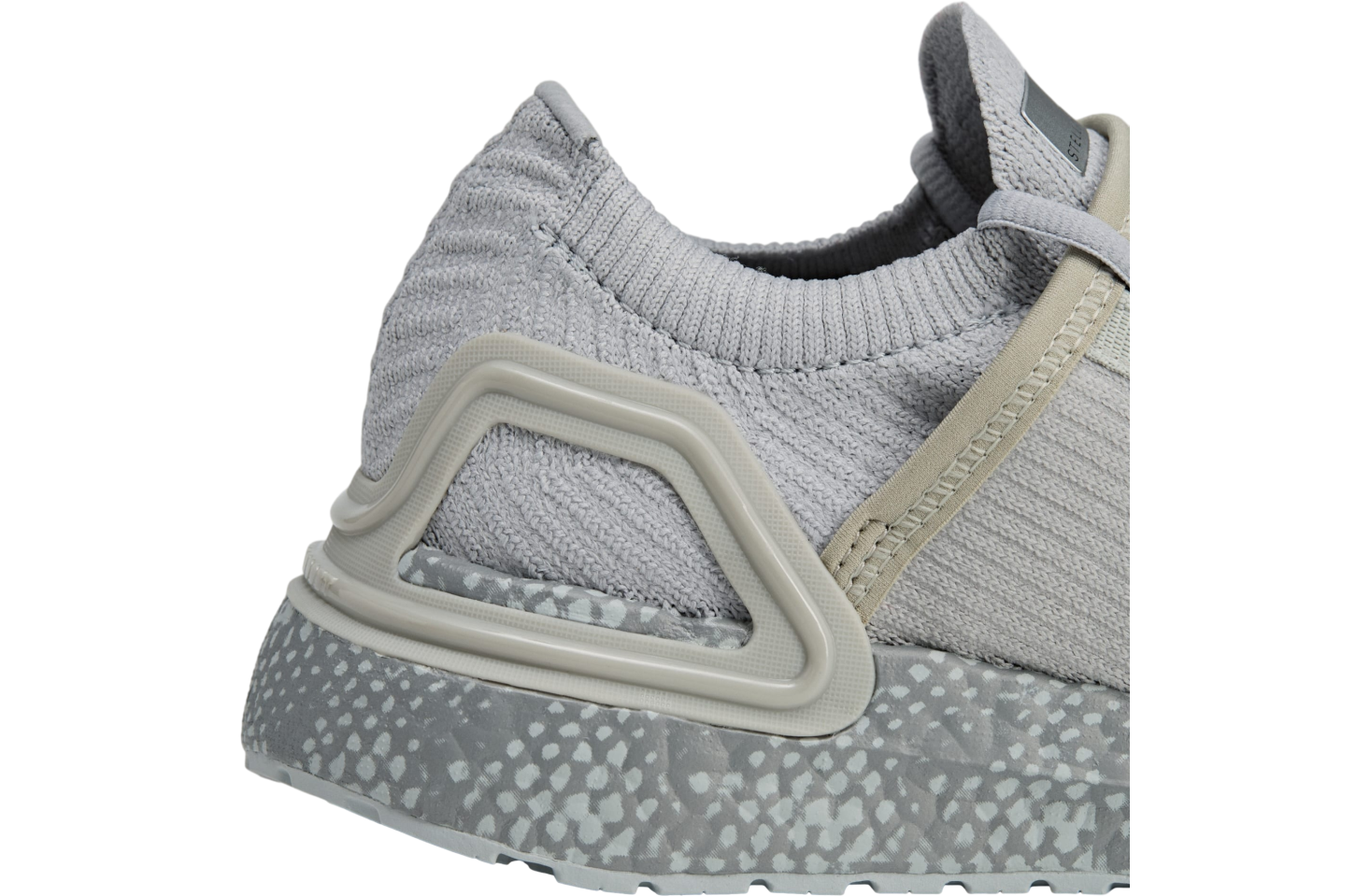Adidas by Stella Mccartney Ultraboost Dna WMNS Clear Onix / Willow Grey