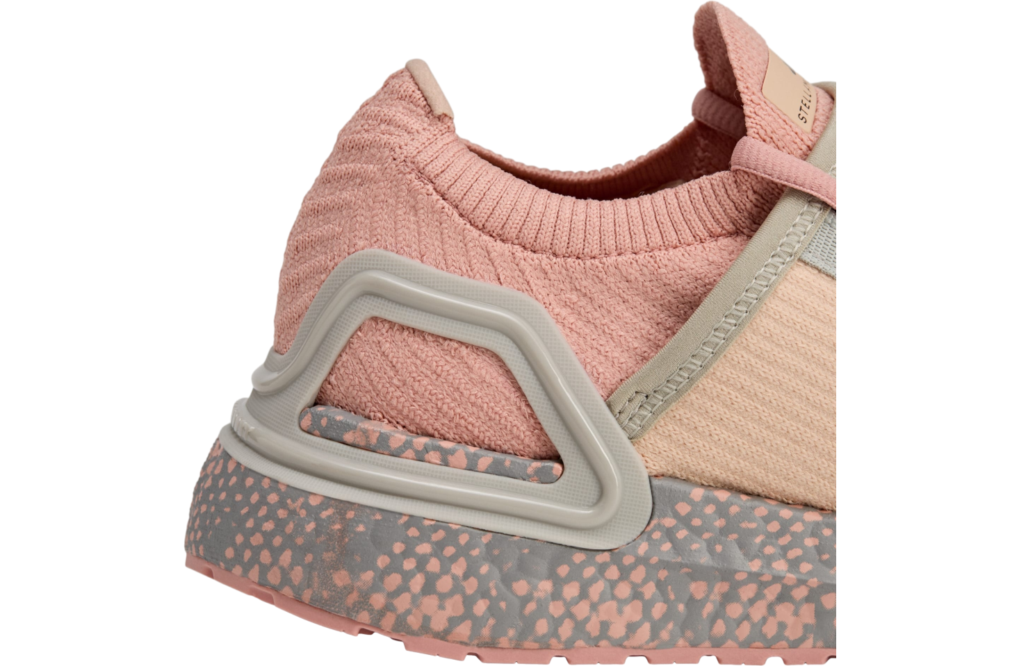 Adidas by Stella Mccartney Ultraboost Dna WMNS Light Rosewood / Soft Powder