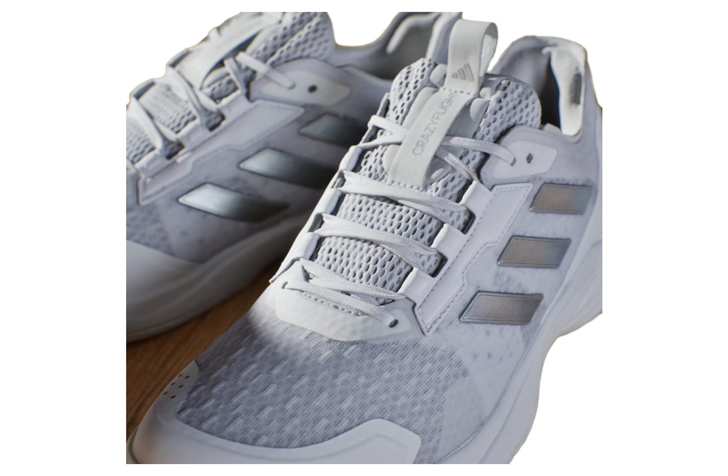 Adidas Crazyflight 6 Indoor Wmns Cloud White / Silver Metallic / Core Black
