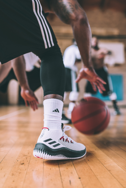 adidas Dame 4 Home