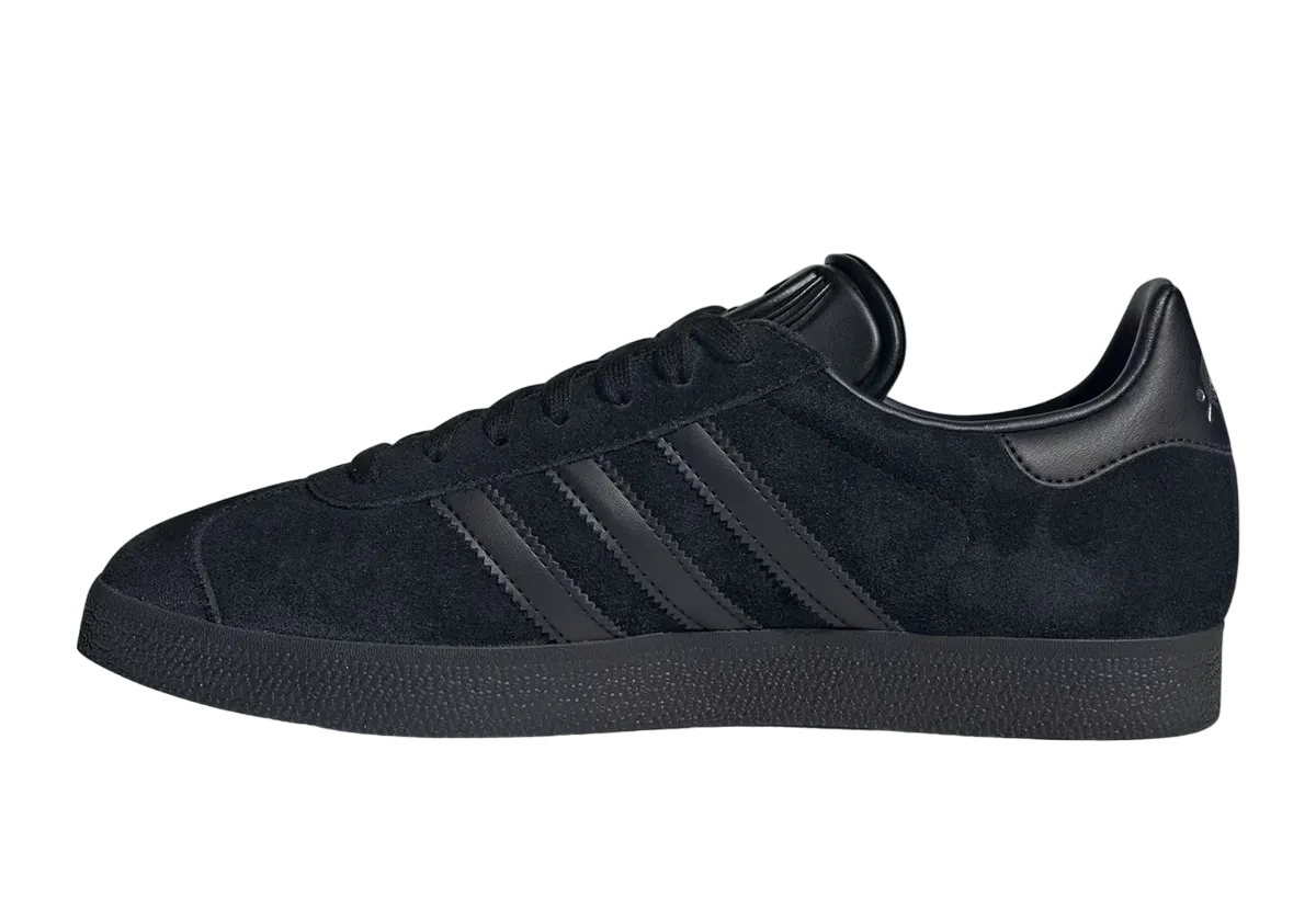 adidas Gazelle All Blacks