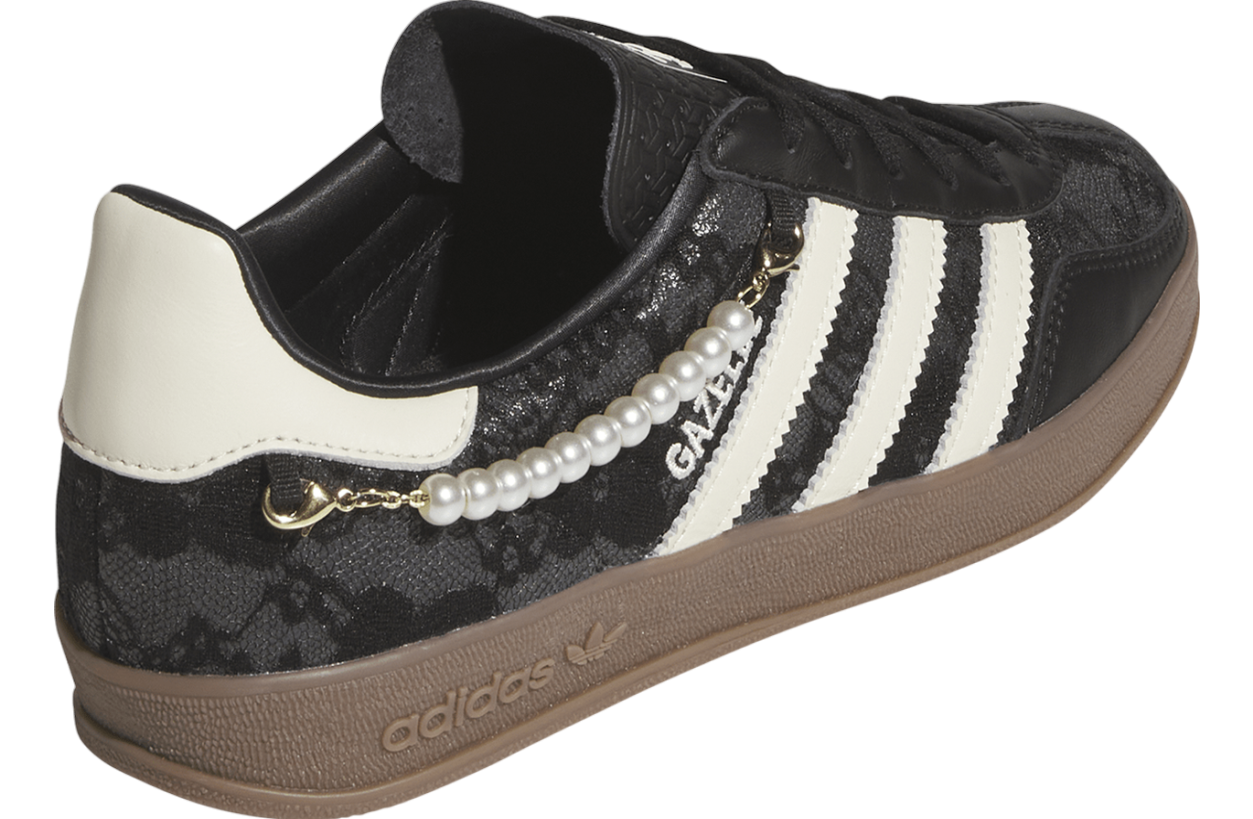 Adidas Gazelle Indoor Wmns Core Black / Crew White
