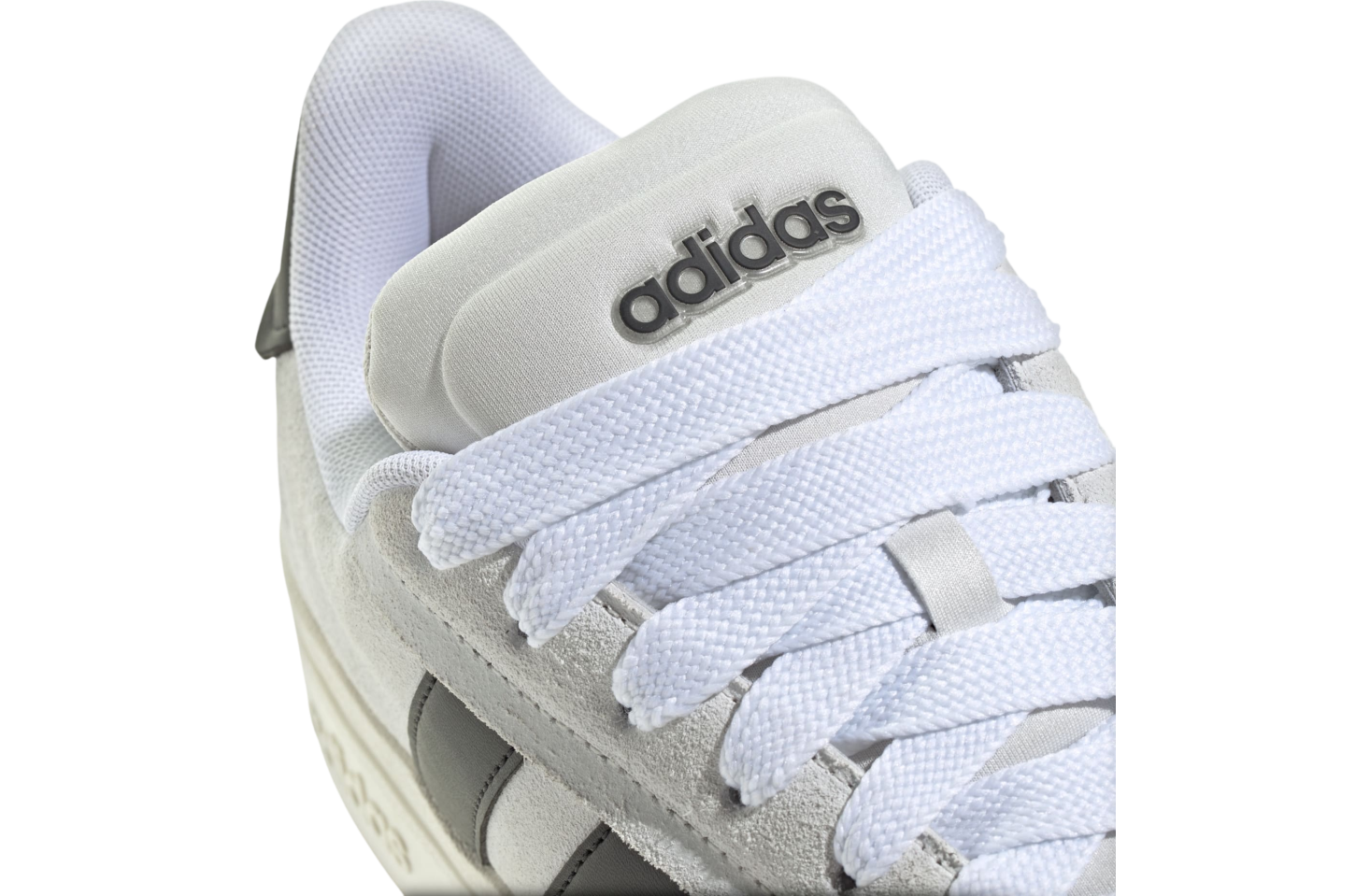 Adidas Grand Court Alpha WMNS Crystal White / Core Black