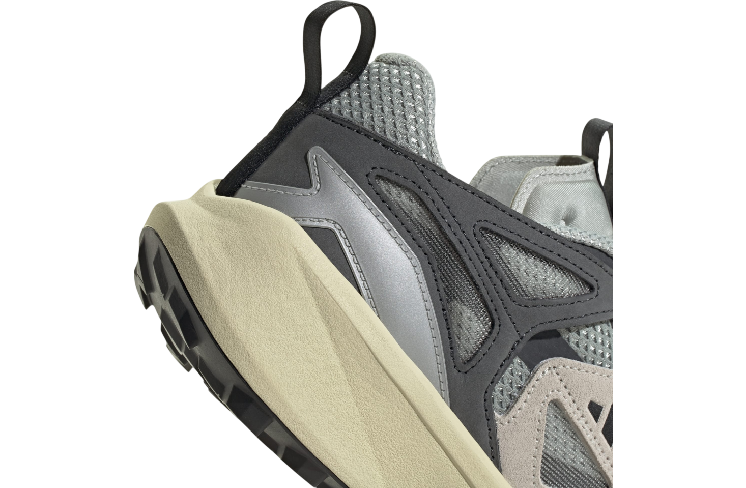 Adidas Kantai Trail Wonder Silver / Core Black