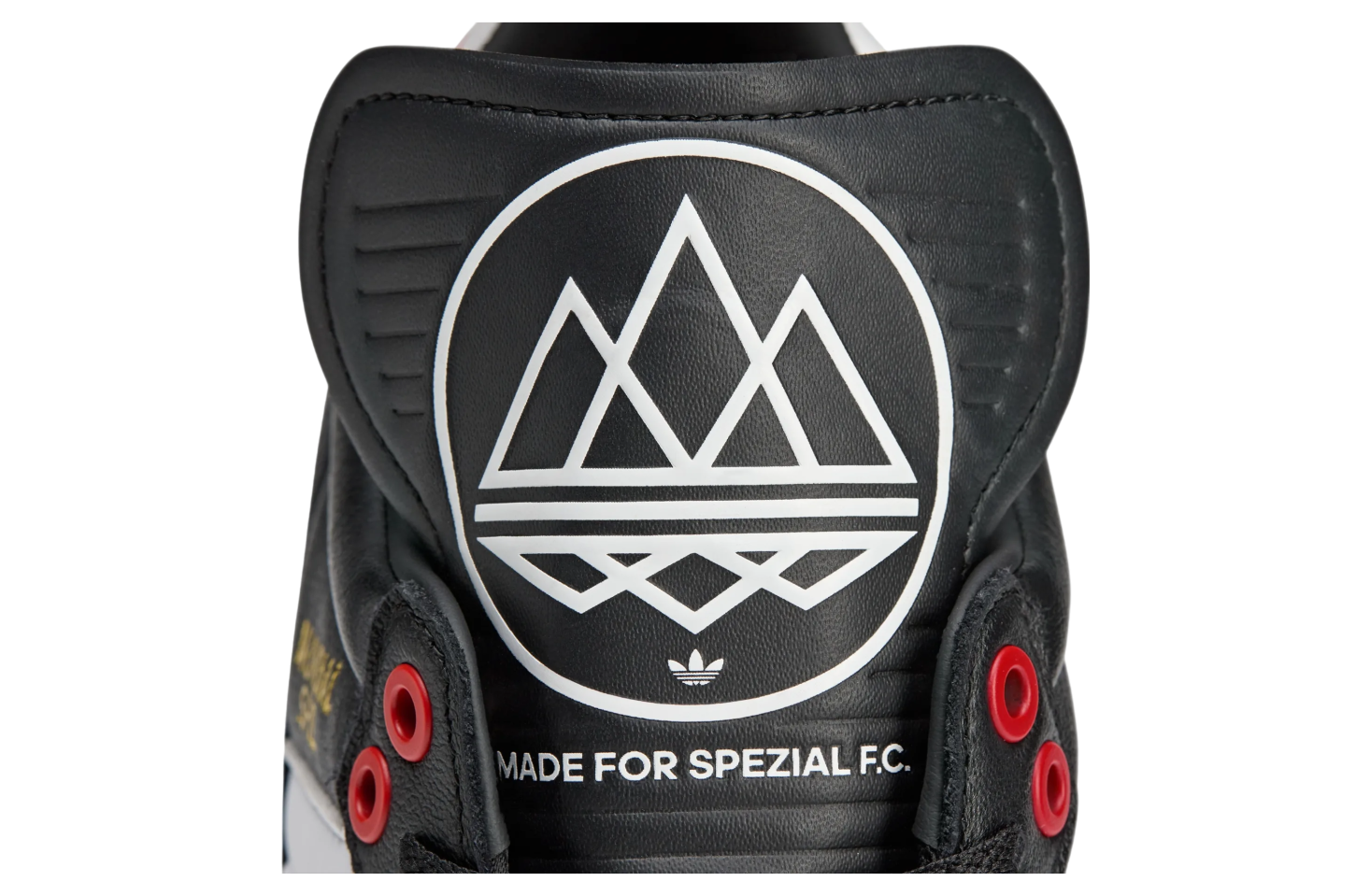 Adidas Mundial Team Turf Black / Red