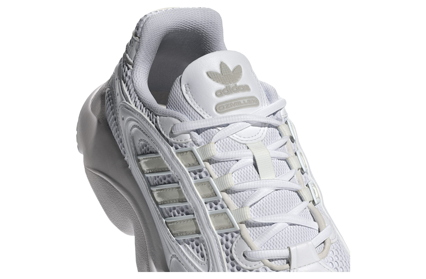 Adidas Ozmillen Cloud White / Core Black