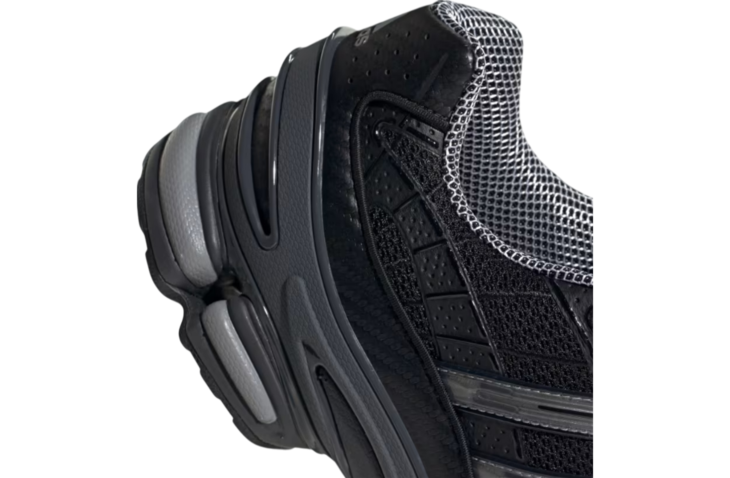 Adidas Ozweego Pro Core Black / Iron Metallic