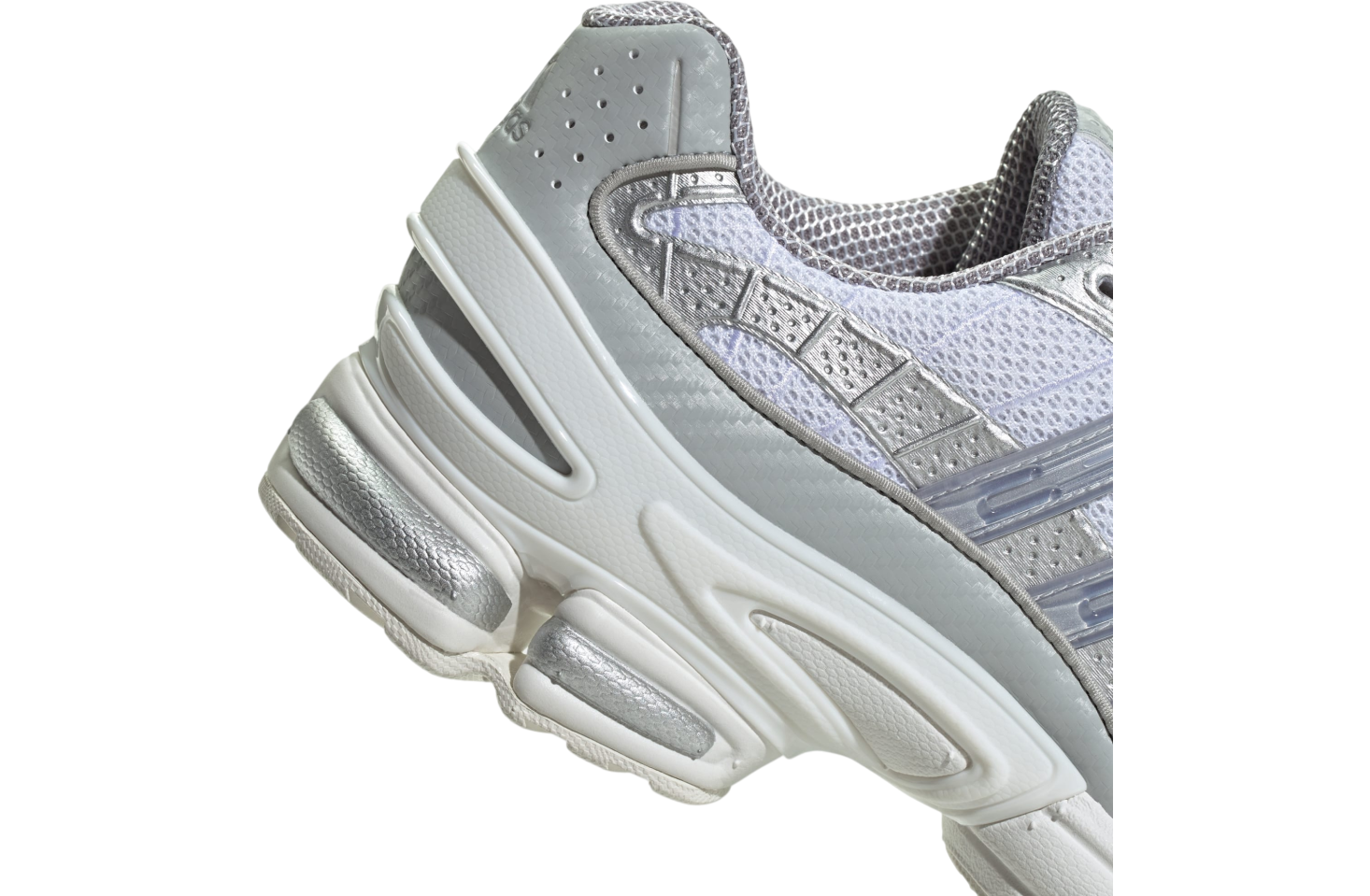 adidas silver streak BUY Adidas Ozweego Pro WMNS Cloud White Silver Metallic Fenua environnementShops Marketplace