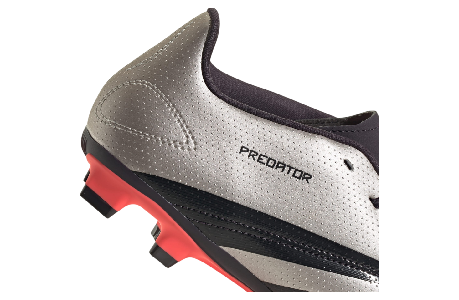 Adidas Predator Club Multi-Ground Platinum Metallic / Aurora Black