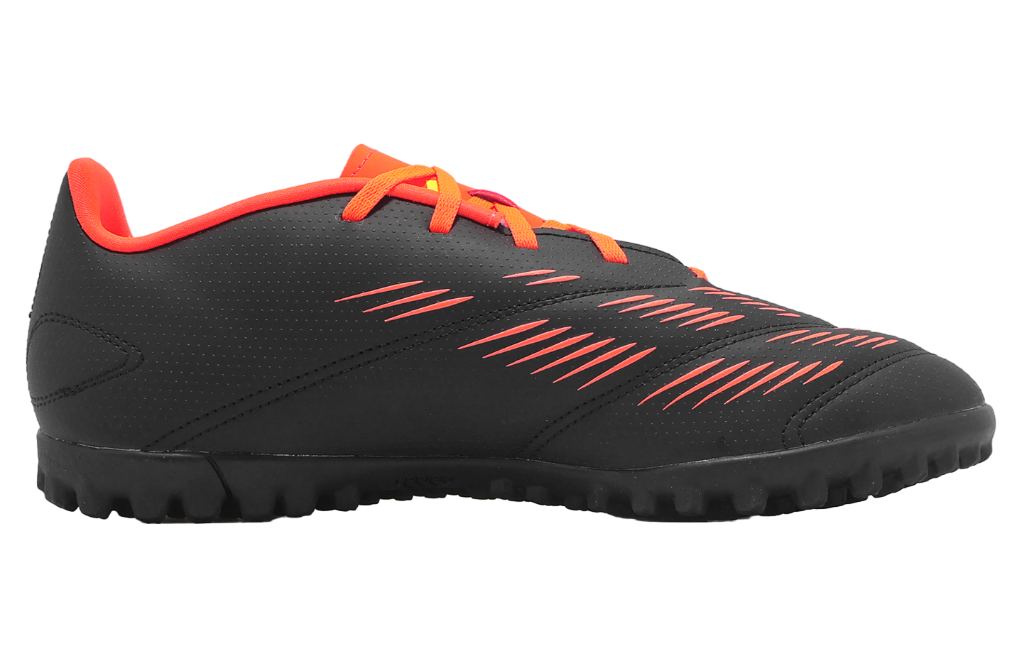 Adidas Predator Club TF Cblack / Ftwwht - Dec 2024 - IG7711
