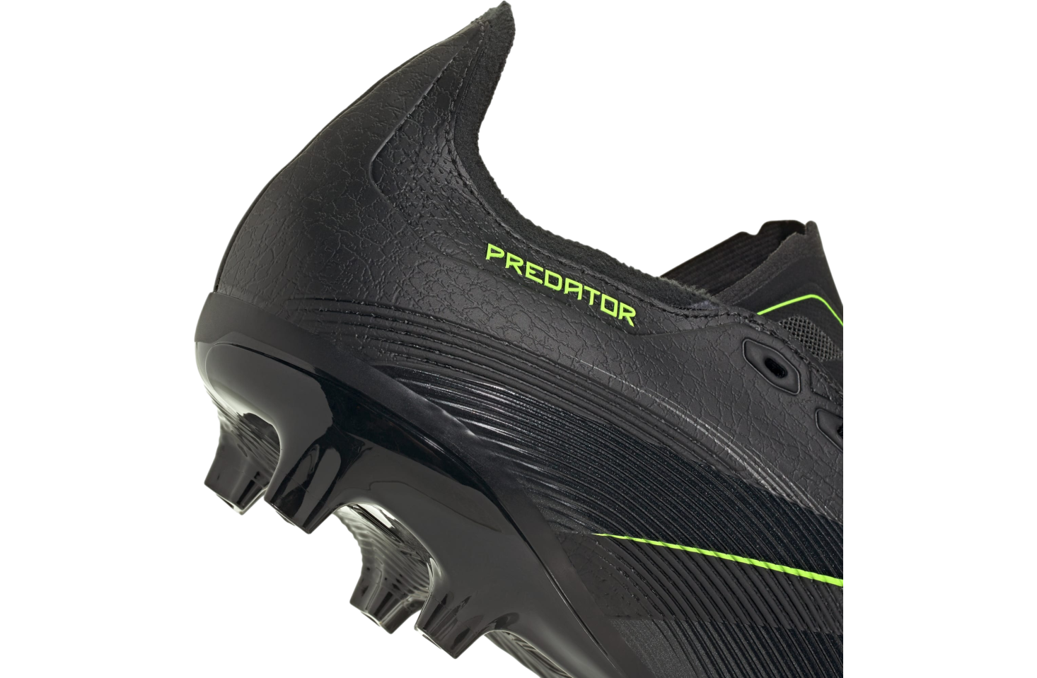 Adidas Predator League FG/MG Core Black / Carbon