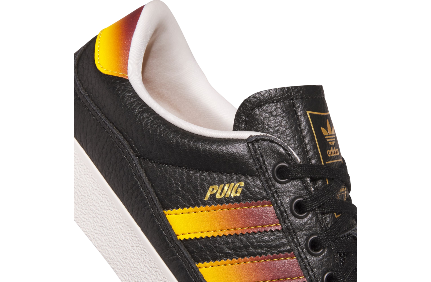 Adidas Puig Indoor Core Black / Shadow Red