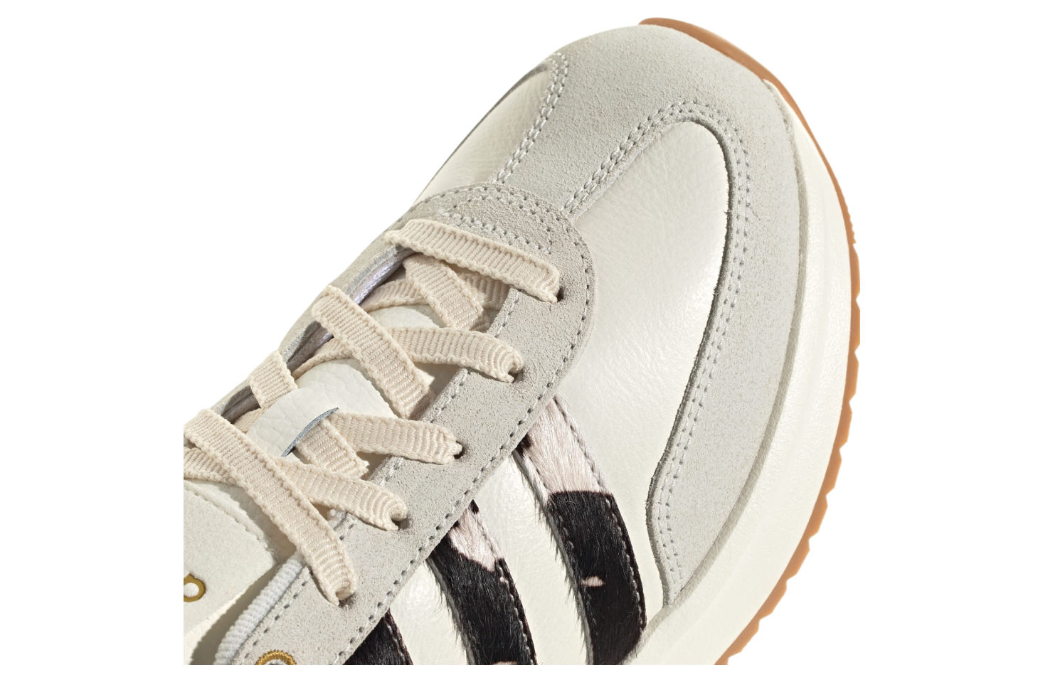 Adidas Run 70s 2.0 WMNS Off White / Earth Strata - Jun 2025