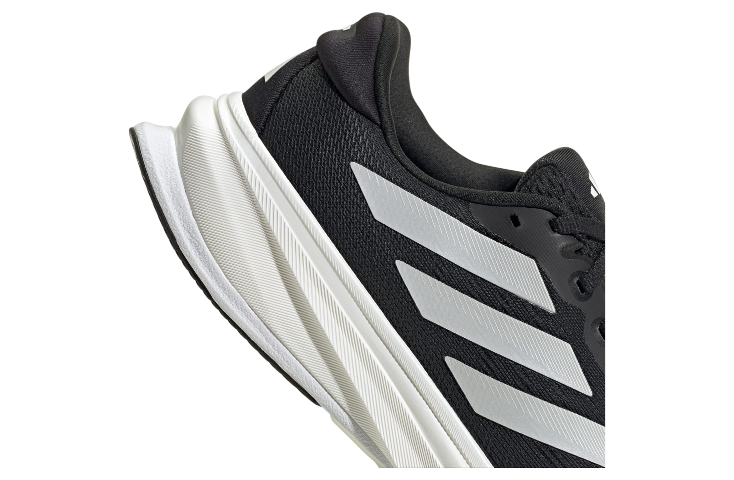 Adidas Supernova Rise 2 Wmns Core Black / Zero Metalic / Crystal White