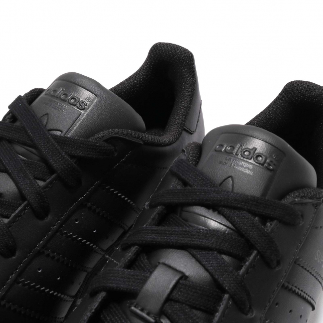 adidas Superstar Triple Black