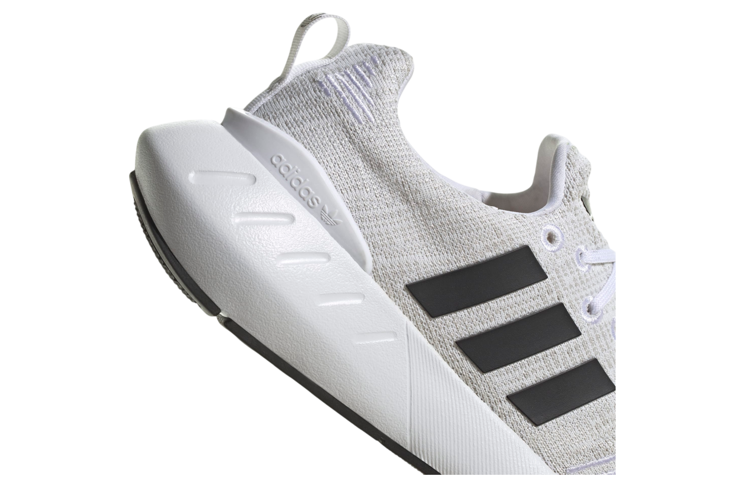 Adidas Swift Run 22 GS Cloud White / Core Black