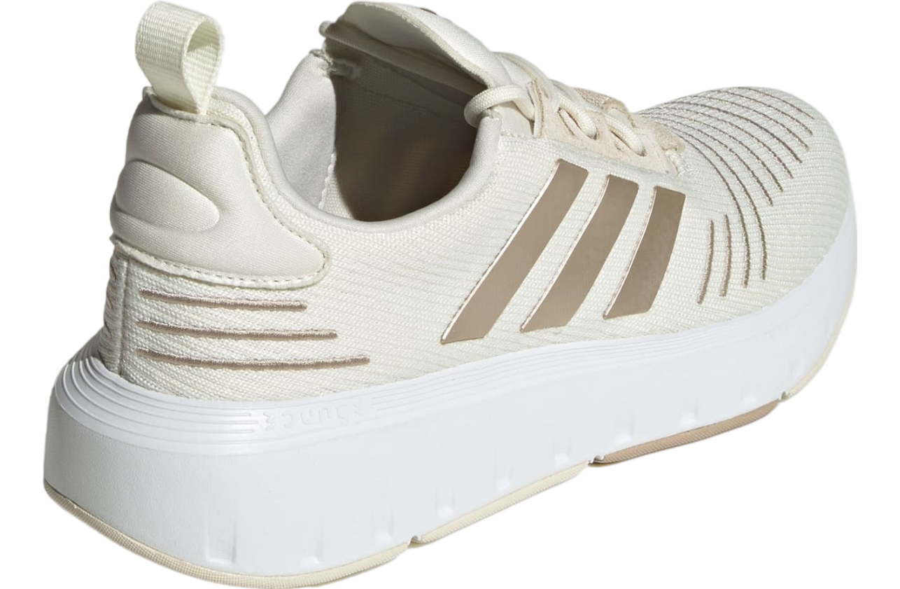 Adidas Swift Run WMNS Off White / Wonder Gold Met.