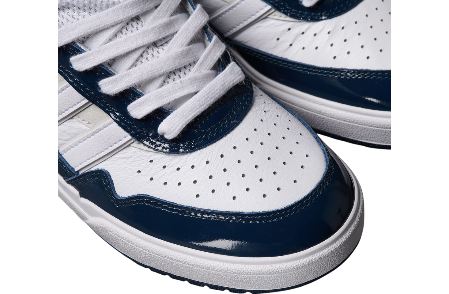 Adidas Tyshawn 2 White / Collegiate Navy