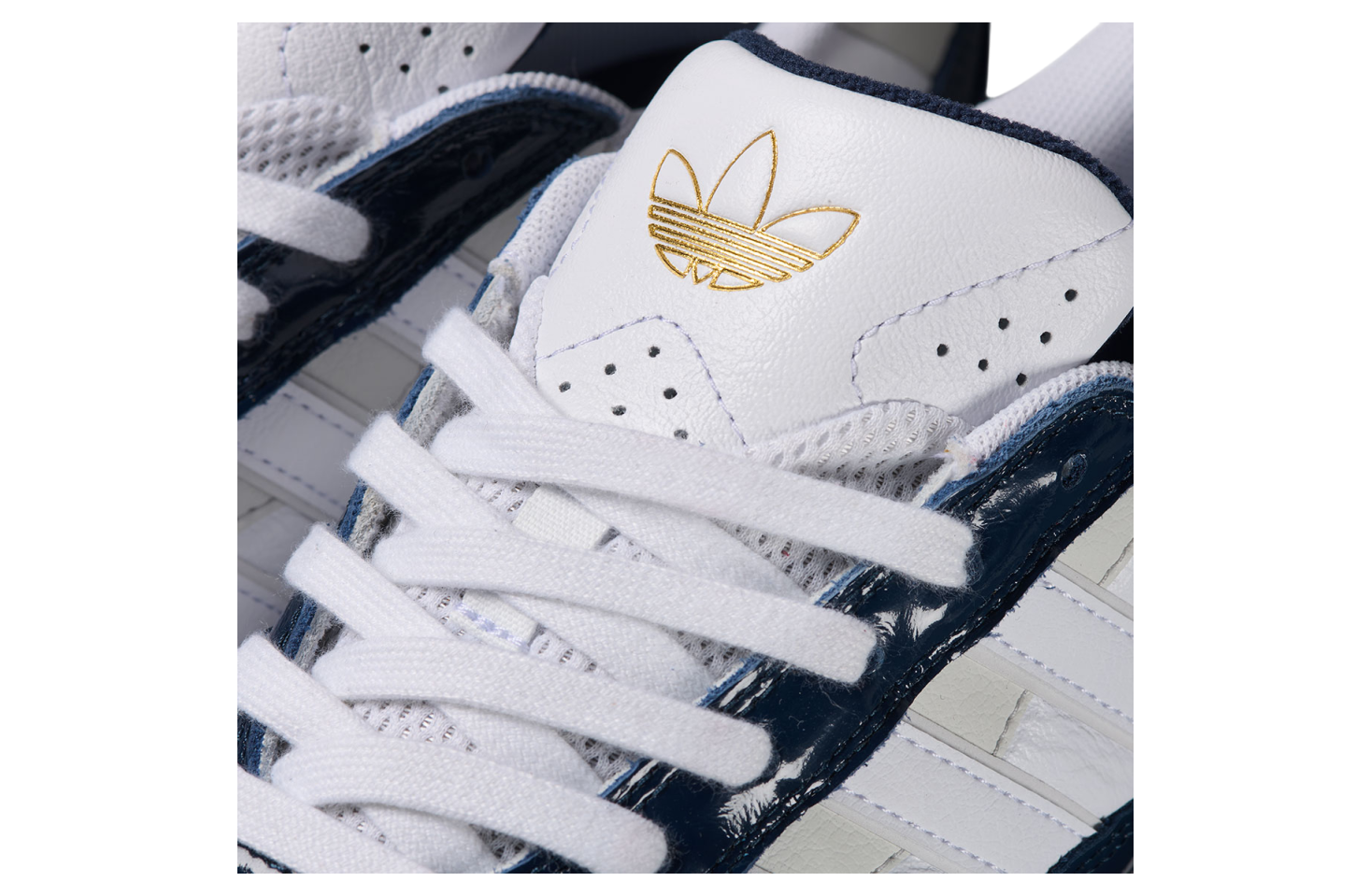 Adidas Tyshawn 2 White / Collegiate Navy