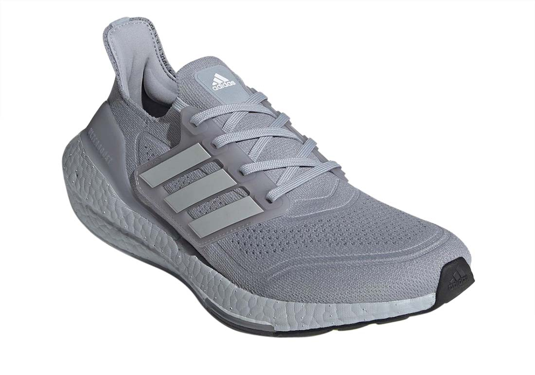 adidas Ultra Boost 2021 Halo Silver