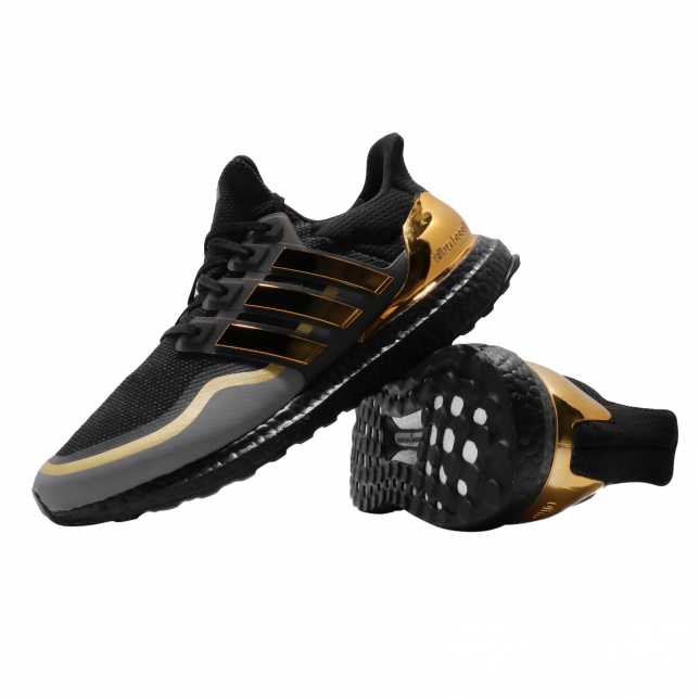 adidas Ultra Boost Core Black Gold Metallic EG8102