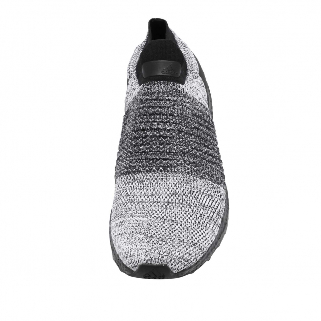 adidas Ultra Boost Laceless Oreo BB6137 - KicksOnFire.com