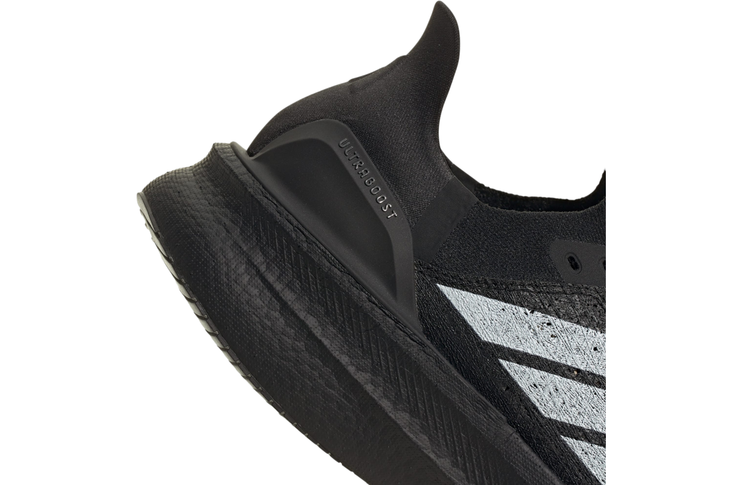 Adidas Ultraboost 5 Strung Core Black / Cloud White