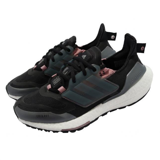 adidas WMNS Ultra Boost 2022 COLD.RDY Core Black Magic Mauve H01176