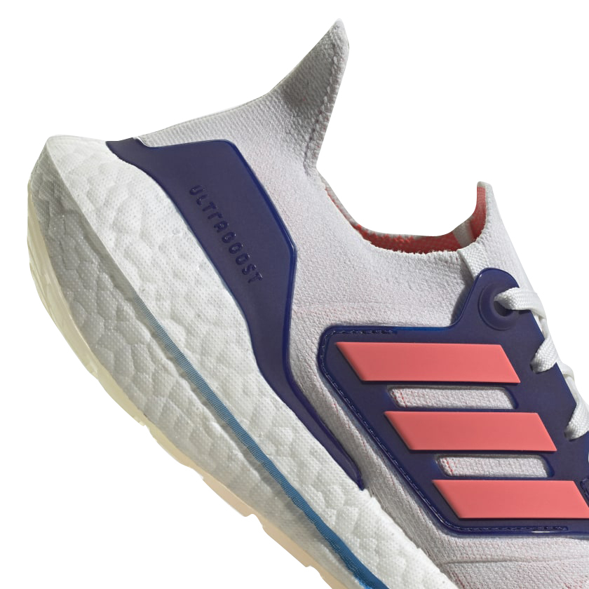 adidas WMNS Ultra Boost 2022 Crystal White Legacy Indigo GX5589