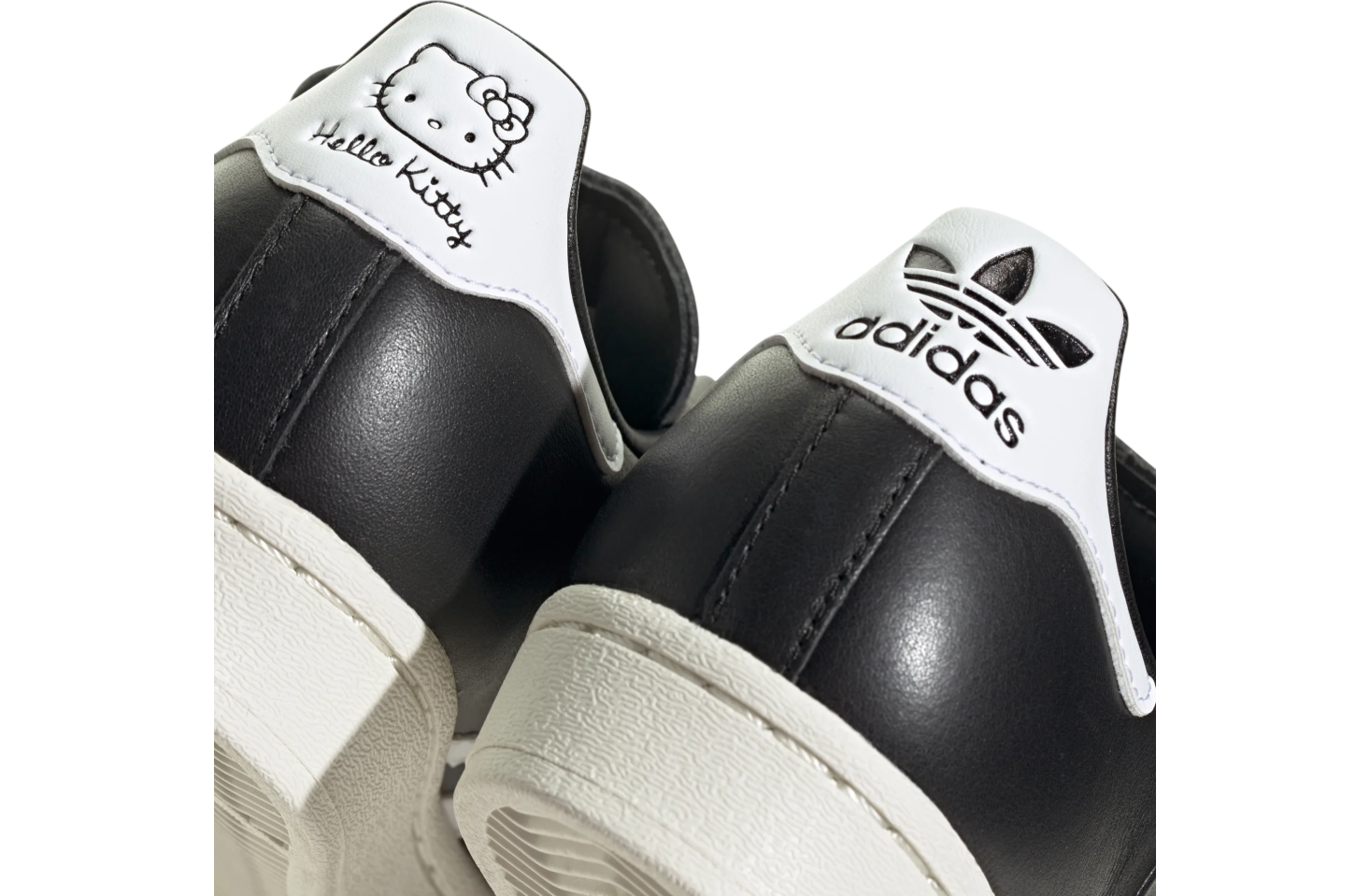 Adidas x Hello Kitty Superstar GS Core Black / Cloud White