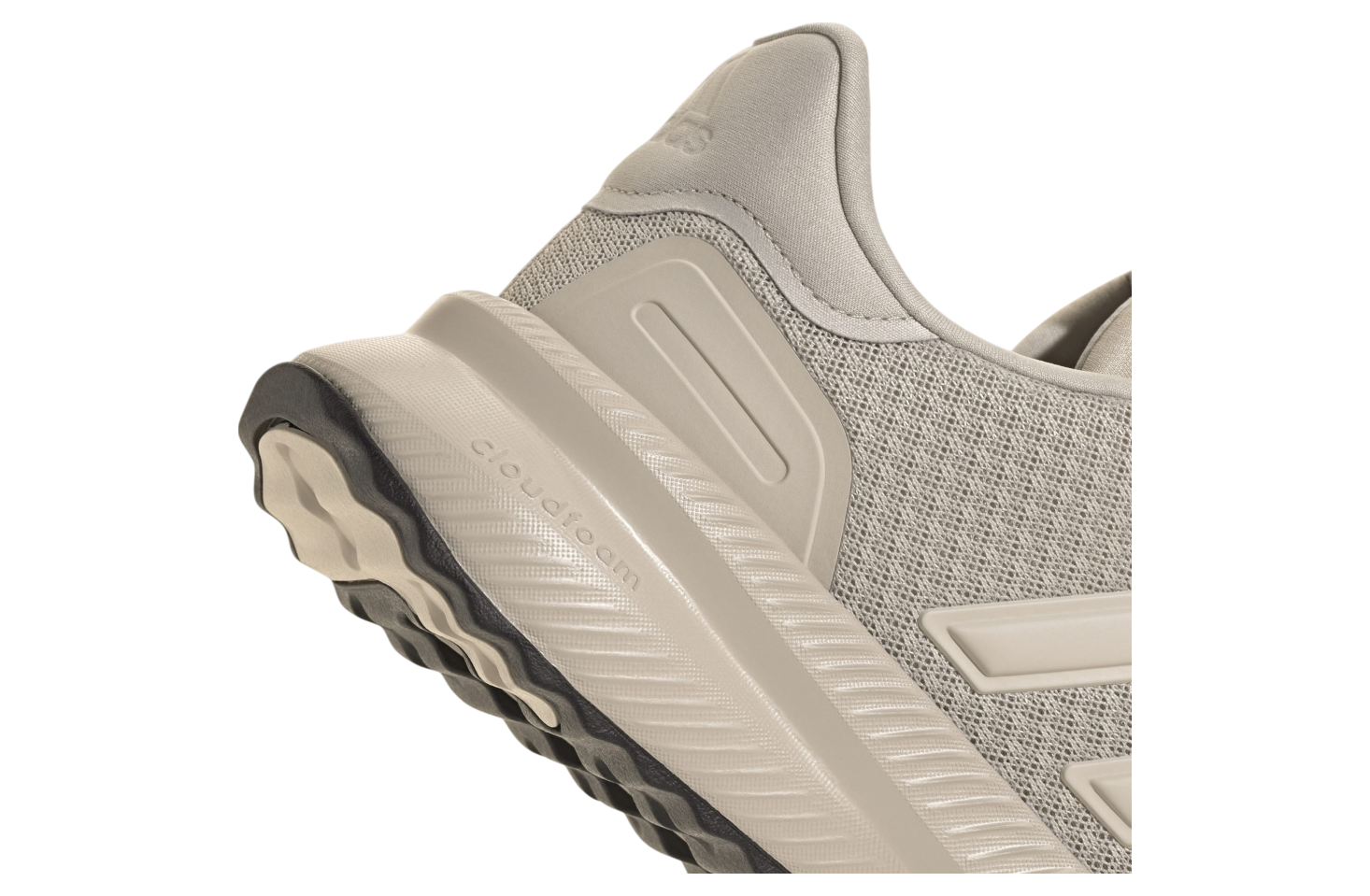たぴ アディダス（adidas）（メンズ、レディース）古園井寧々