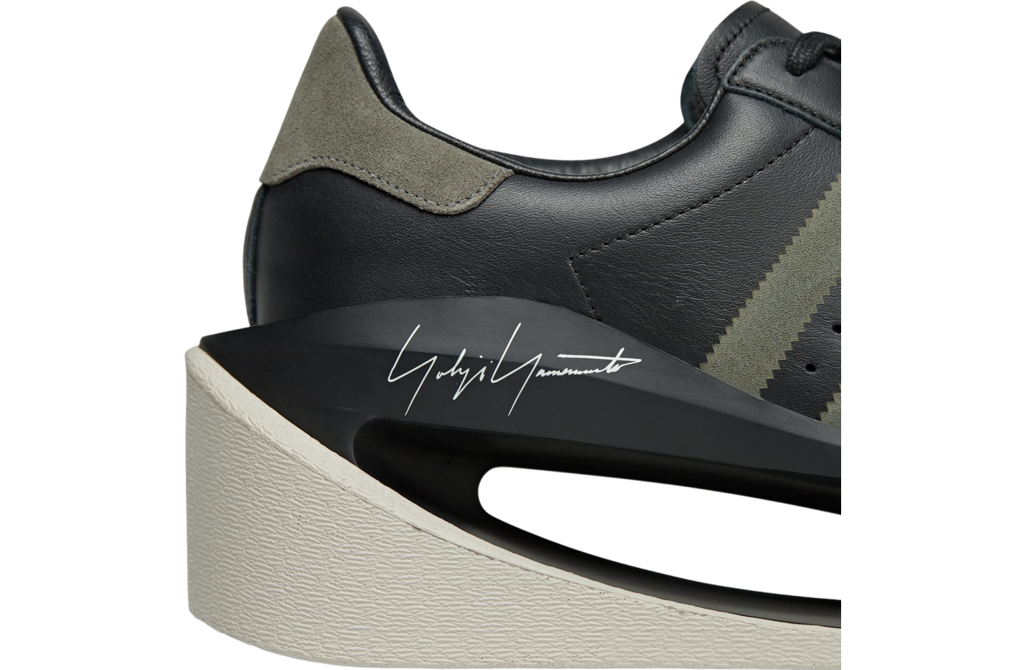 Adidas Y-3 Gendo Superstar WMNS Black / Cinder