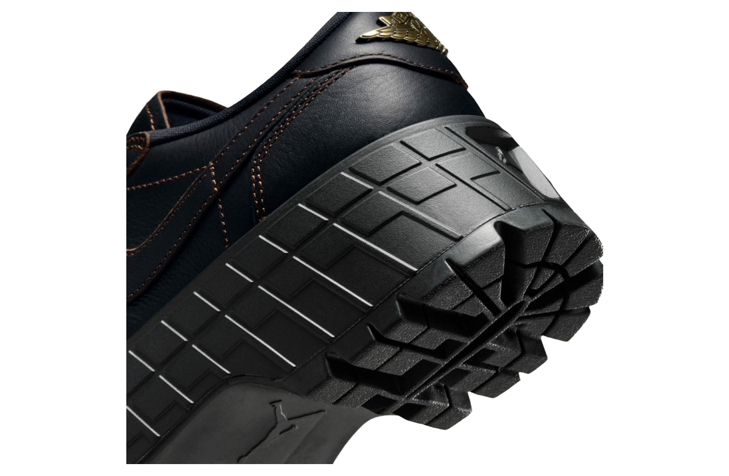Air Jordan 1 Brooklyn Low Black / Cacao Wow - Sep 2025