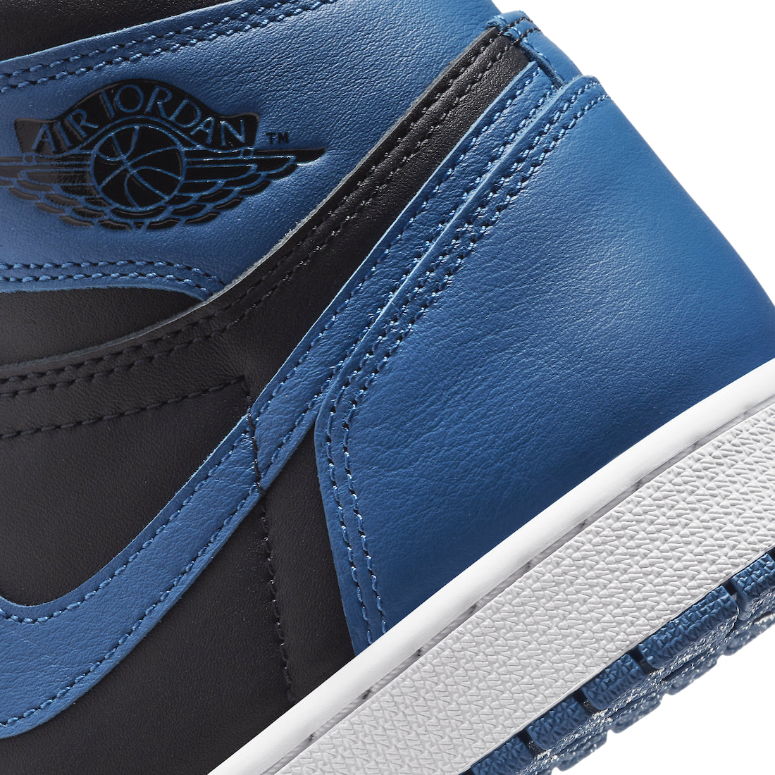 Air Jordan 1 High OG Dark Marina Blue