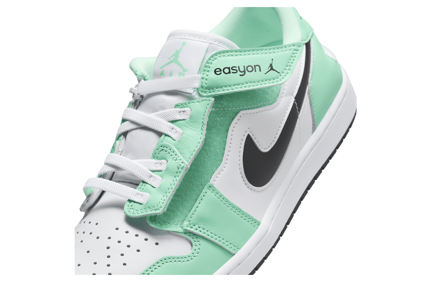 Air Jordan 1 Low FlyEase White / Green Glow