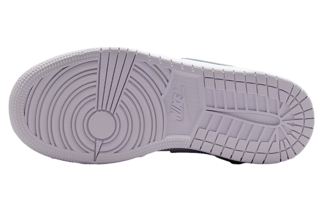 Air Jordan 1 Low GS Barely Grape / Violet Mist