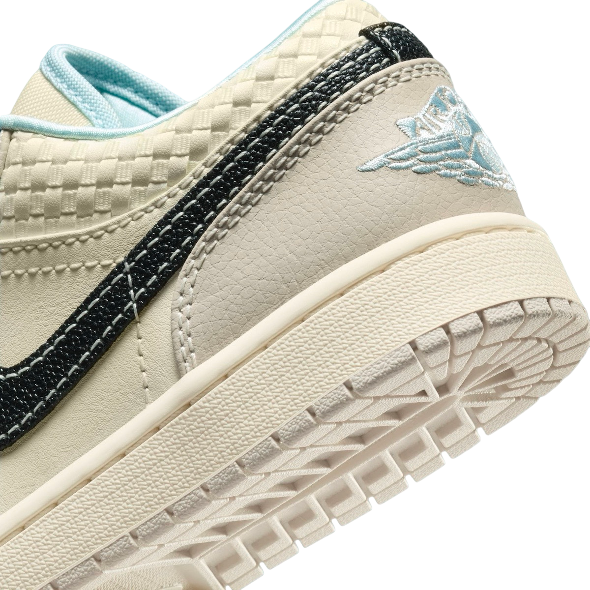 Air Jordan 1 Low Sanddrift