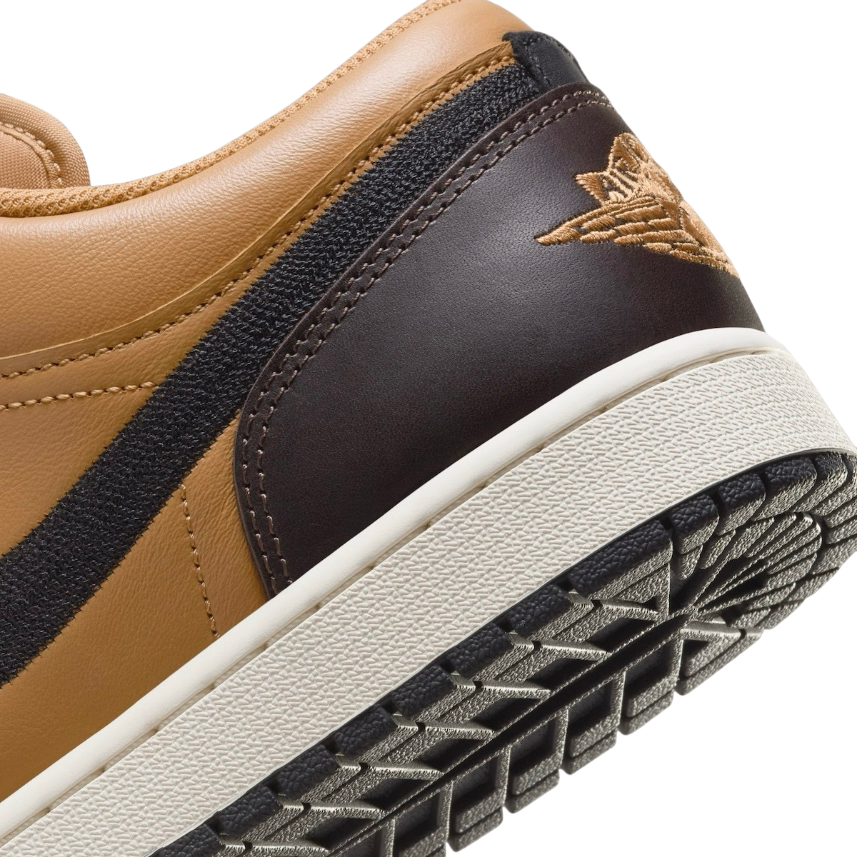 Air Jordan 1 Low SE Flax