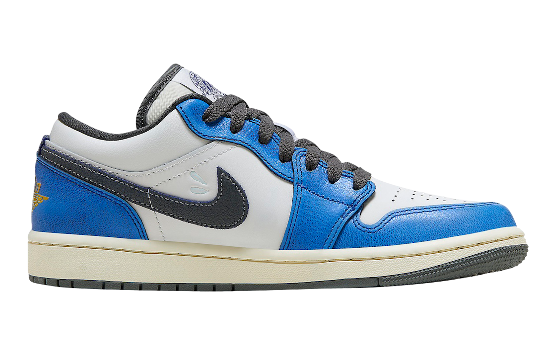 Air Jordan 1 Low SE Flight Vintage