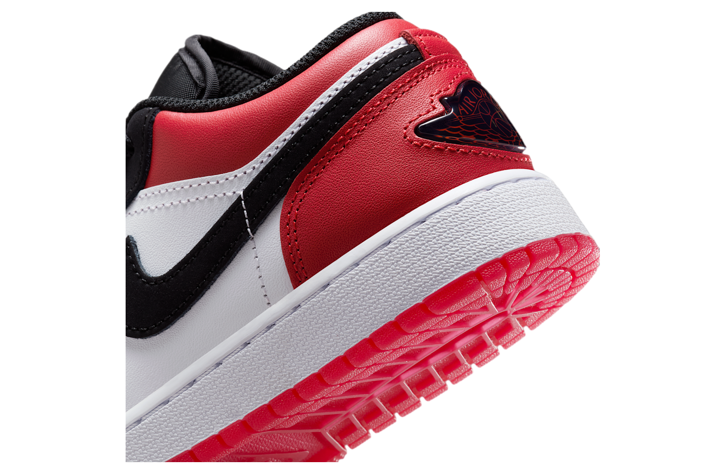 Air Jordan 1 Low SE GS White / Varsity Red