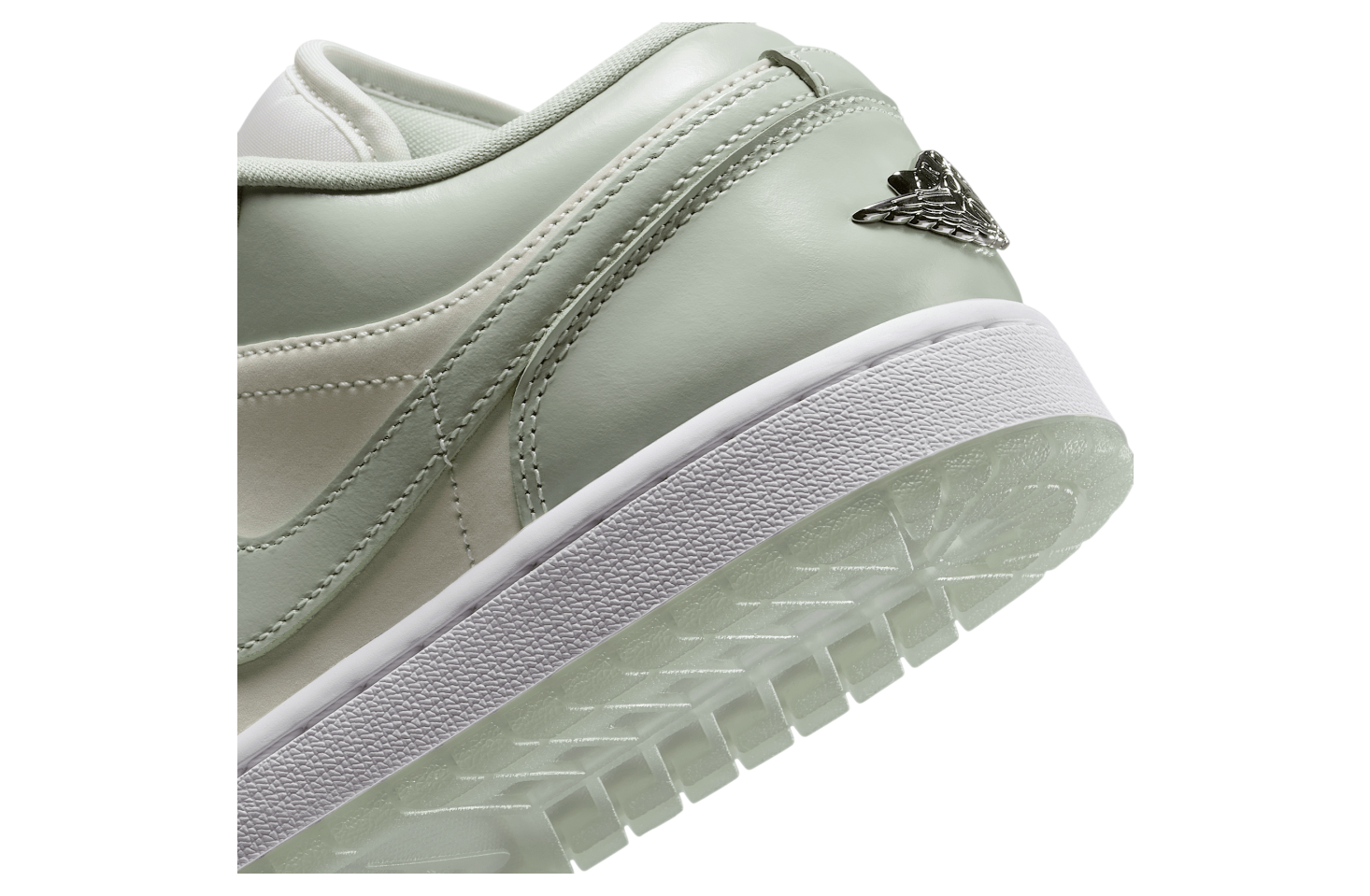 Cut in half: Air Jordan 1 Low Review (2024) | RunRepeat