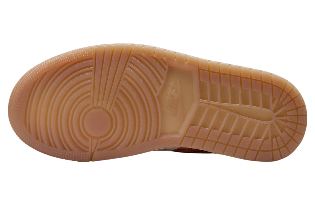 Air Jordan 1 Low Wmns Method Of Make V3 Sail / Washed Coral