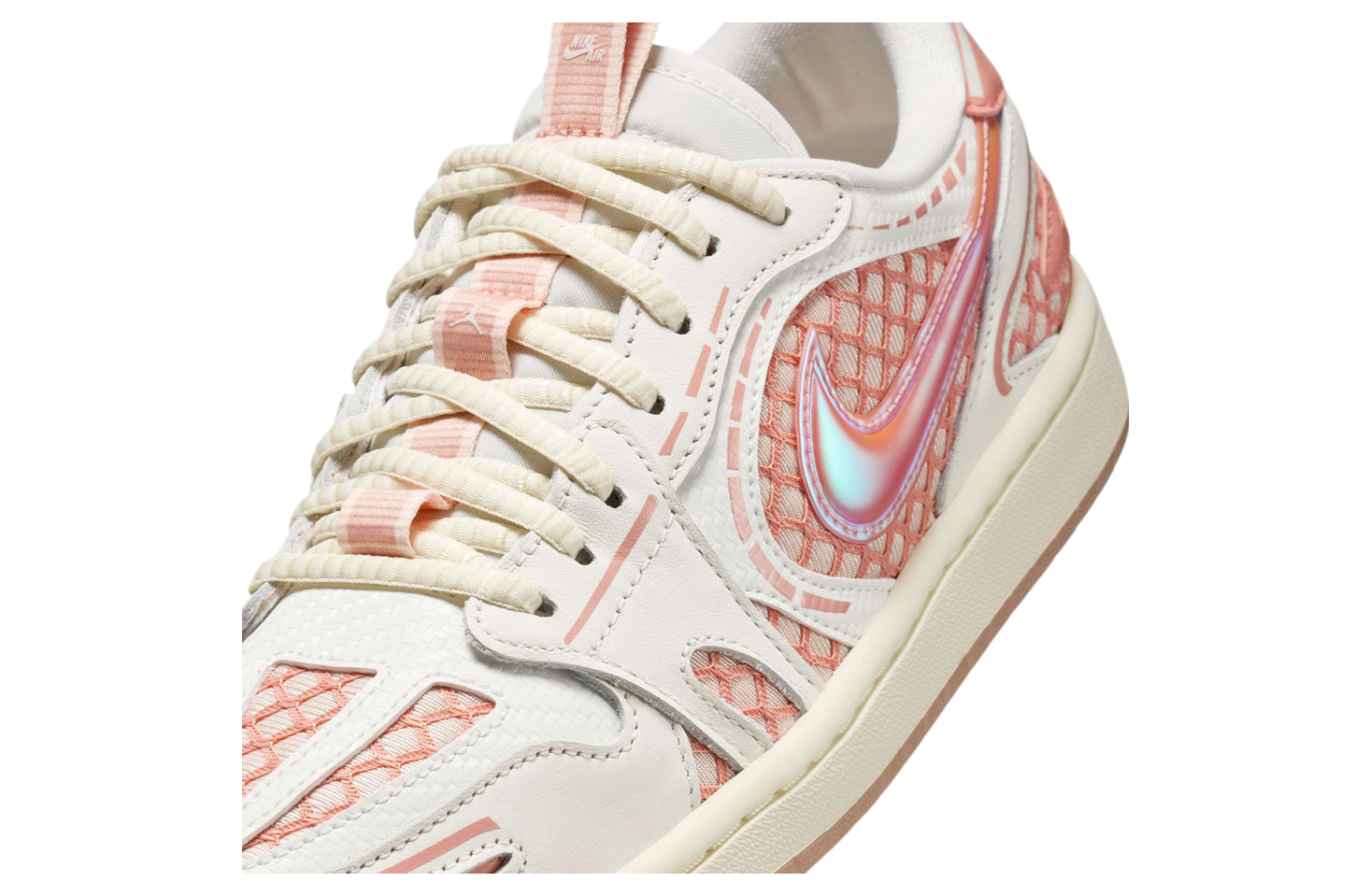 Air Jordan 1 Low Wmns Method Of Make V3 Sail / Washed Coral