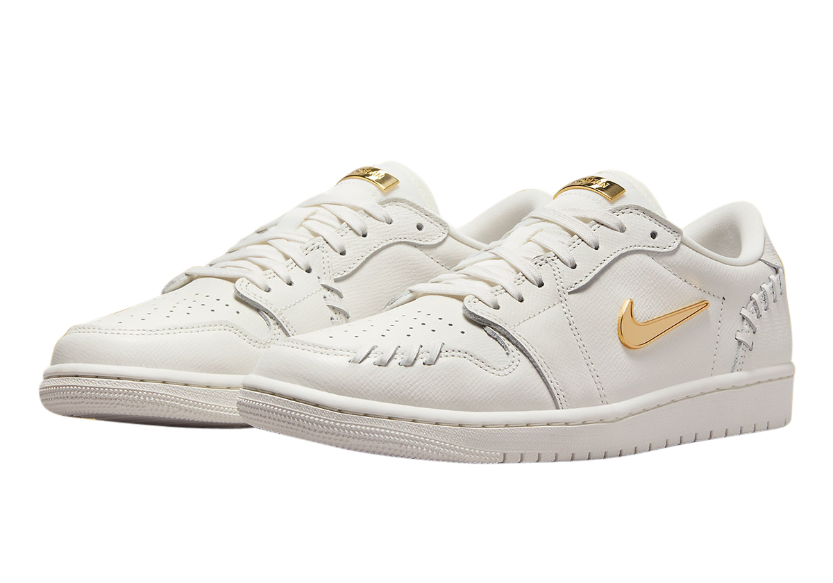 wmns air jordan 1 low se white metallic gold